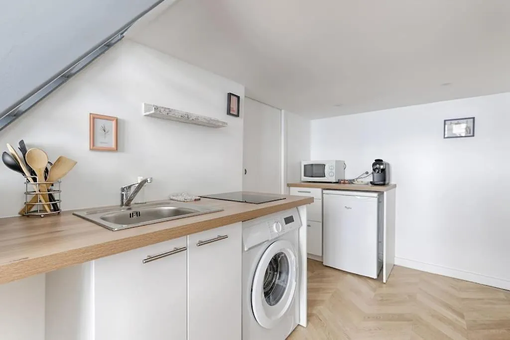 Sentier Historical Center Iii Charming Apartment *